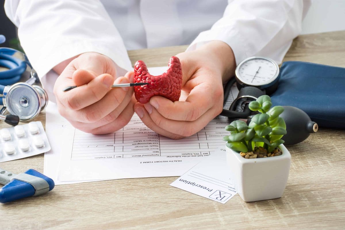 Đốt sóng cao tần u tuyến giáp - Ưu nhược điểm, quy trình, chi phí thực hiện 