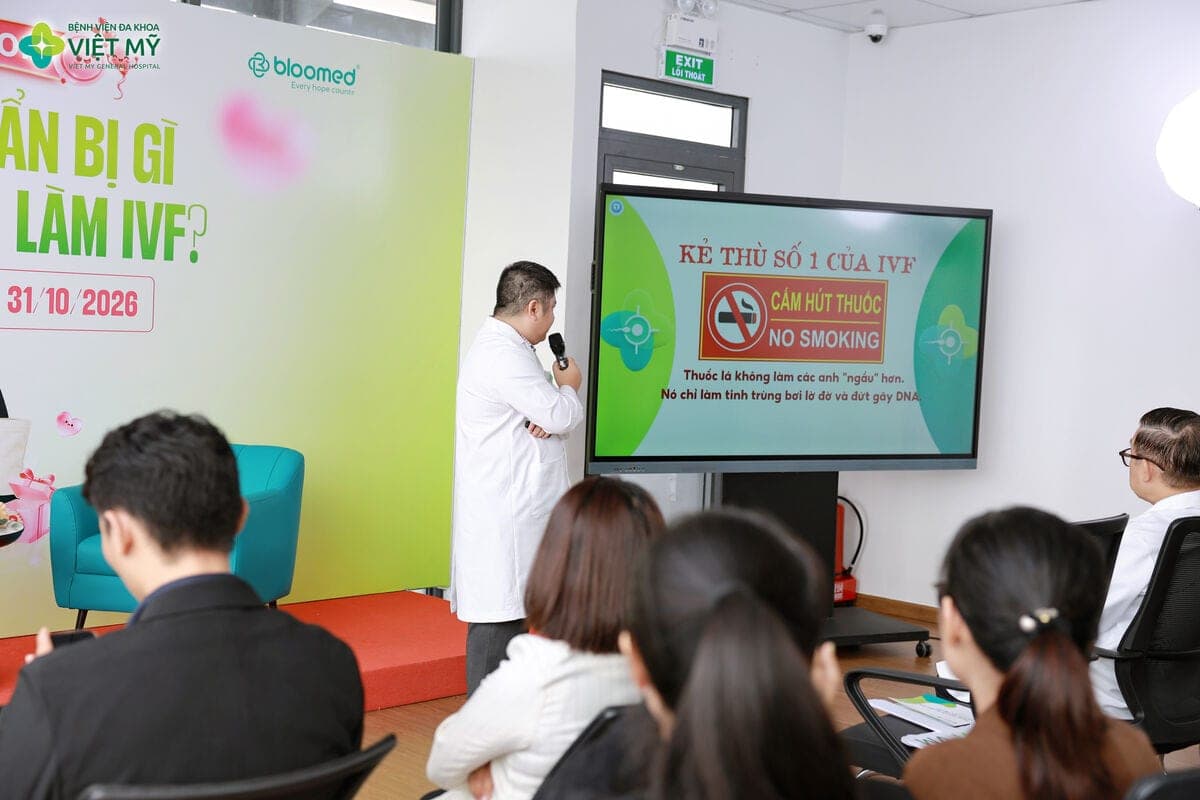 Bác sĩ Quốc Anh chia sẻ tại workshop 31/10 ảnh 3