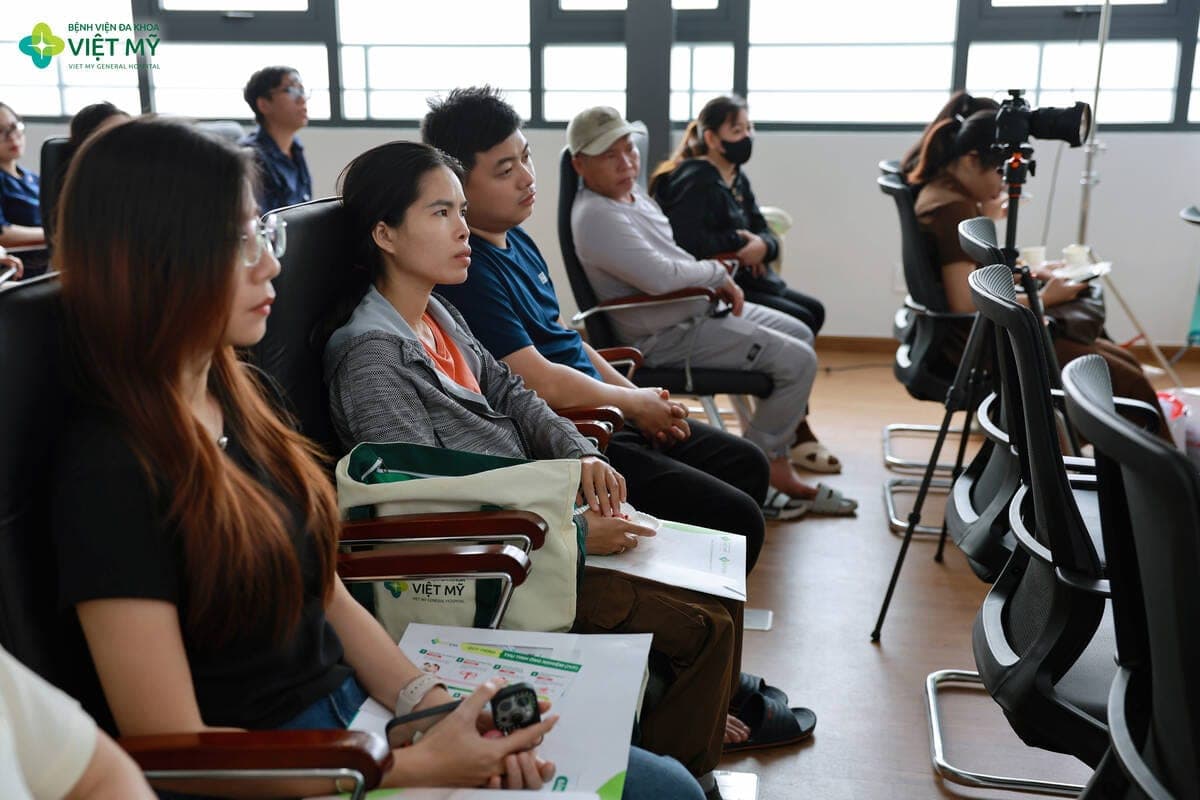 Khách mời tham dự workshop IVF 31/10 ảnh 3